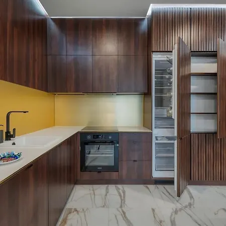 Mickiewicza Prestige With Parking By Rentujemy Center Apartment Lodz