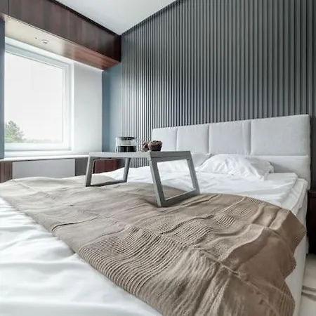 Apartment Mickiewicza Prestige With Parking By Rentujemy Center *